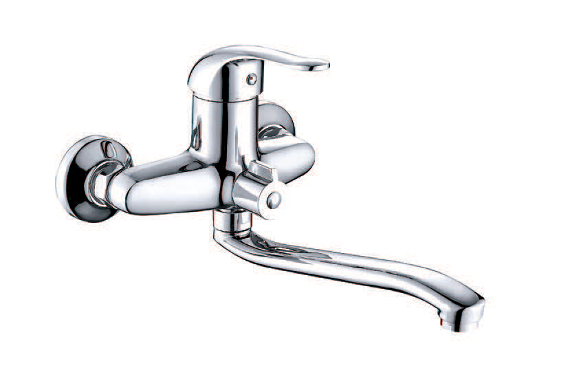 Kád csaptelep fali hosszú kifolyóval elforditaható zuhany szettel